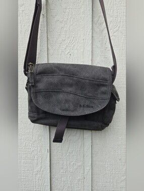 Vintage L.L. Bean Gray Canvas Multi-Pocket Crossbody Bag